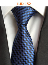 Charger l'image dans la galerie, NEW CRAVAT 8cm Silk - 68 Colors